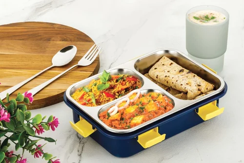 Plastic Lunch Box